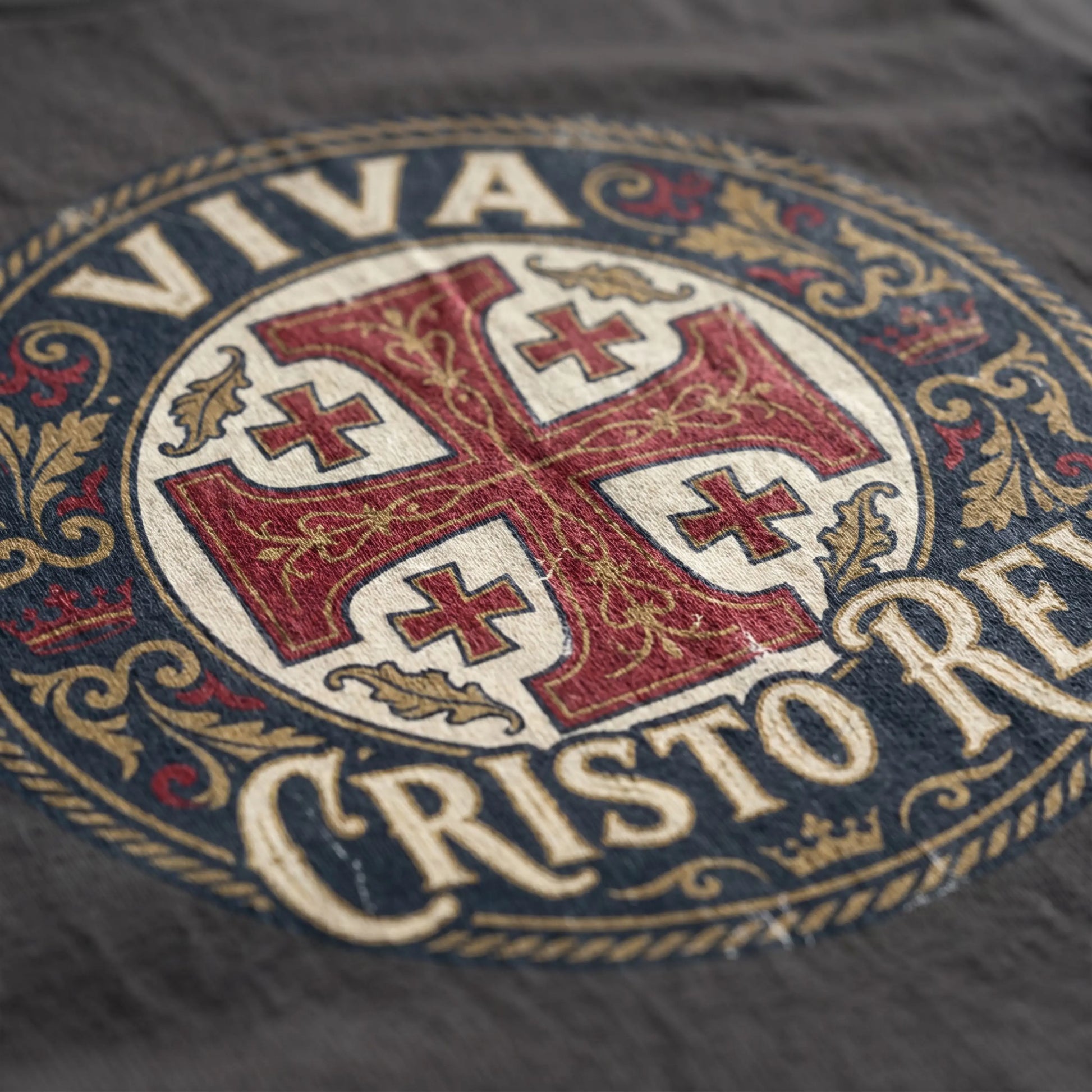 Viva Cristo Rey Shirt Vintage Crusader Emblem Catholic T-Shirt Printify